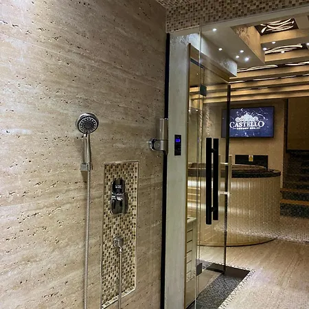 Castello Luxury Lägenhet Novi Sad